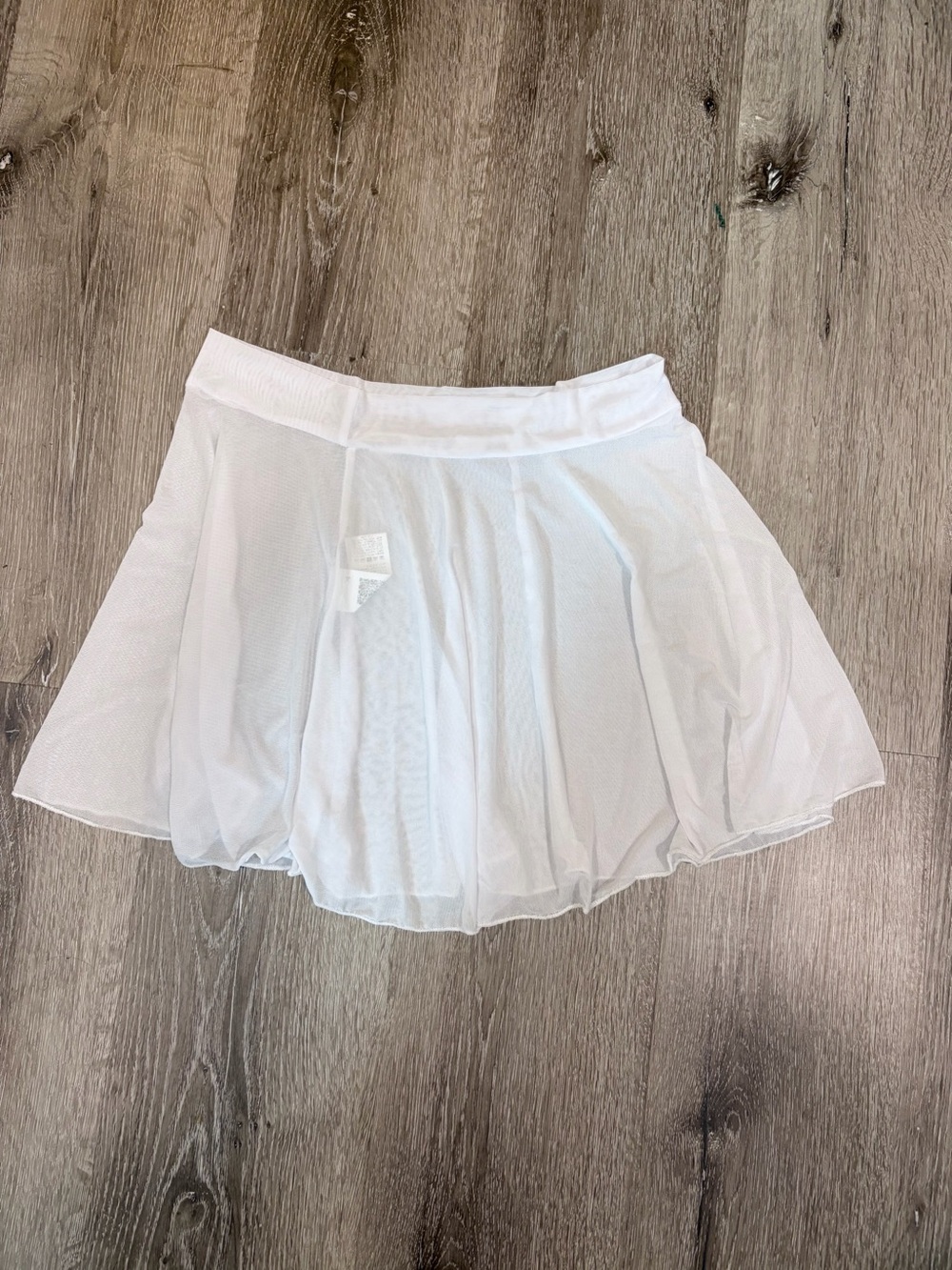 White mesh skirt